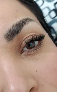 کاشت هیدن 280 و لیفت ابرو 380و پاکسازی پوست 380