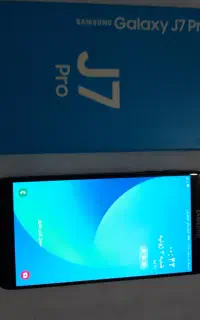 گوشی J7 pro با حافظه ۳۲ (توضیحات)