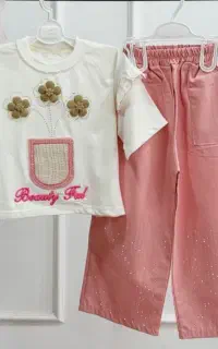 کراپ‌ شلوار نگین دار دخترانه