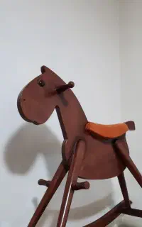 اسب چوبی