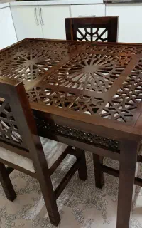 مبل و‌میز ناهار خوری طرح سنتی