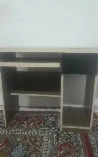 میز کامپیوتر
