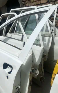 فروش قطعات بدنه استوک
