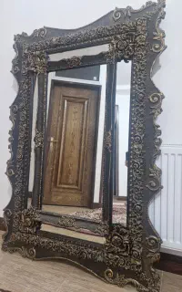 آیینه همراه قاب