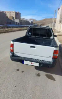پراید وانت ۱۵۱ تمیز وبسیار عالی ۱۴۰۲ بالاینر