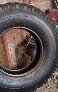 یک جفت لاستیک نو
