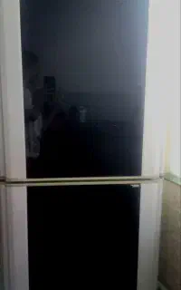 یخچال نیم فریزر