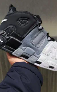 Nike air uptempo