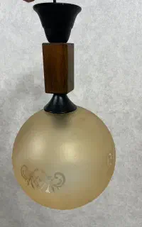 لوستر چوبی