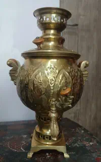 سماور ۳ لیتری برنجی زغالی