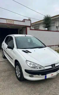 پژو ۲۰۶ تیپ ۲ بی رنگ بی ضربه