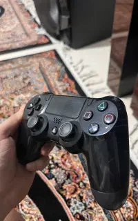دسته PS4 اصلی سونی (DualShock 4) سالم و تمیز