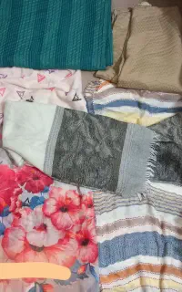 انواع شال زیبا فقط ۱۵۰ تا ۲۰۰
