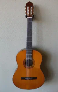 گیتار yamaha c40 اصل (فوری)