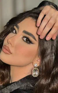 میکاپ و شینیون حرفه‌ای با بهترین متریال/تخفیف ویژه