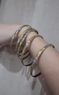 النگو طلایی رنگ ثابت