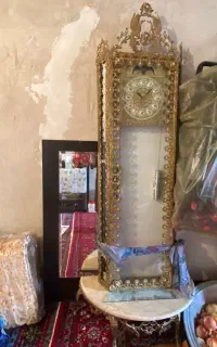 ساعت ایستاده