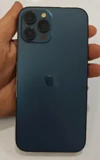 دوازده پرو مکس