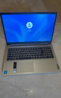 لپ‌تاپ لنوو در حد نو