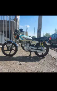 همتاز ۲۰۰