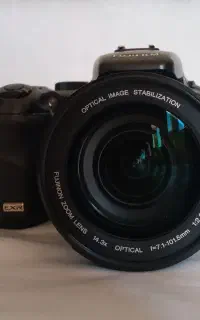 دوربین دیجیتال. s200 - s9600