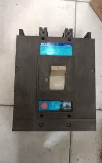 بریکر 630A unelec اصلی کارکرده