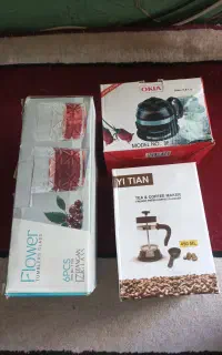 لیوان دمنوش قوری باهم نو