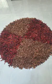 فرش چرم