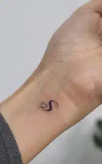 خدمات آرایش دائم