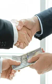استخدام نیرو (دفتر املاک)