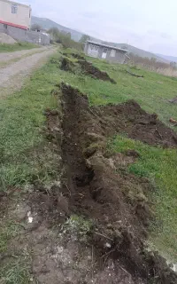 کارگر درپیش بنابلوک چینی