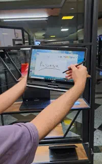 فوجیتسو ژاپنی لپتاپ فوق العاده خاص