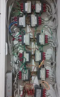 تعمیرات و نصب آیفون تصویری کوماکس