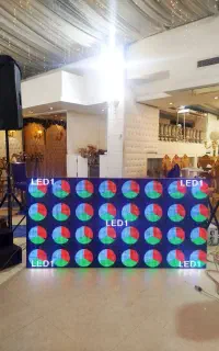 تلویزیون شهری LED P5 indoor دو متری