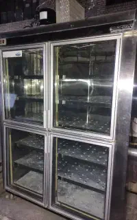تعمیرکار یخچالهای صنعتی وفرشگاهی پرده هوا وسردخانه