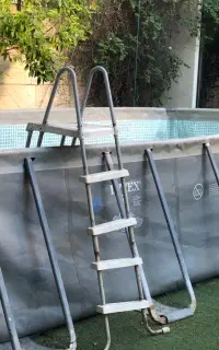 استخر آماده اینتکس و تخت آفتاب