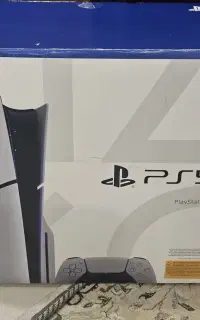 PS5 slim  در حد نو