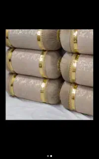 پشتی.بالشت