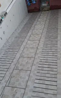 استاد کاشی کار