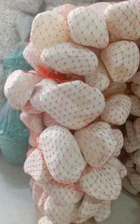 قلوه سنگ مشکی و سفید