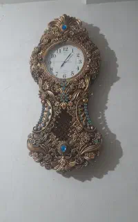 ساعت ساعت ۱۵۰۰وهشت جوجه دونه ۴۵۰