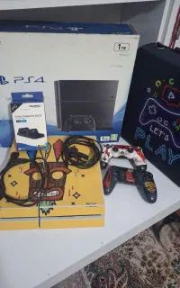 پلی استیشن ۴ فت ، پلی فور ps4