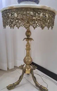 میز برنز اصل با سنگ مرمر
