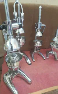آب انار گیری