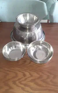 14عدد کاسه استیل و2ابکش
