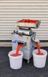 انجام آبگیری گوجه سیار درب منزل شما