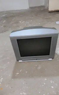 تلویزیون۲۱اینچ پارس