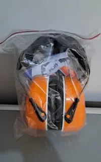 محافظ گوش
