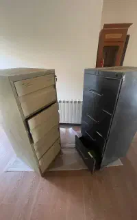میز و لولزم اداری