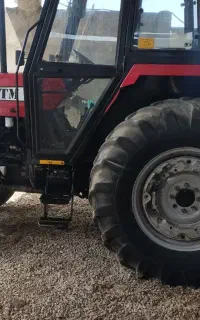 تراکتور ها فنی درجه یک شادگان
